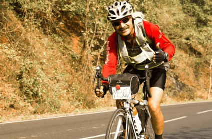 Doctor completes cycle tour from Kashmir to Kanyakumari in 10 days