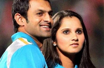 Shoaib Malik called brother in law by fans on field, waves at them