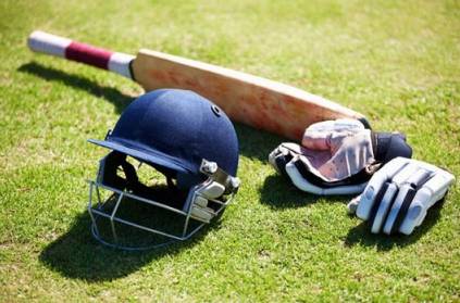 Cricket Players got dead while playing in ground goes bizarre in India