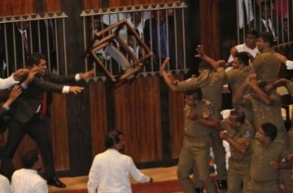 SriLanka UPFA MPs fight Police and throw Chilli mixed Water