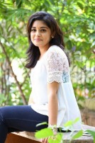 Niveda Thomas (aka) NivedaThomas