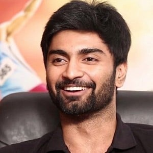 Atharvaa’s next film is with this Arjun Reddy sensation! Complete details here!