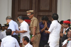 Karunanidhi death: Political leaders and Celebrities pay homage