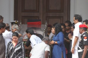 Karunanidhi death: Political leaders and Celebrities pay homage