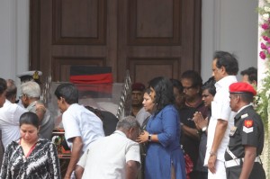 Karunanidhi death: Political leaders and Celebrities pay homage